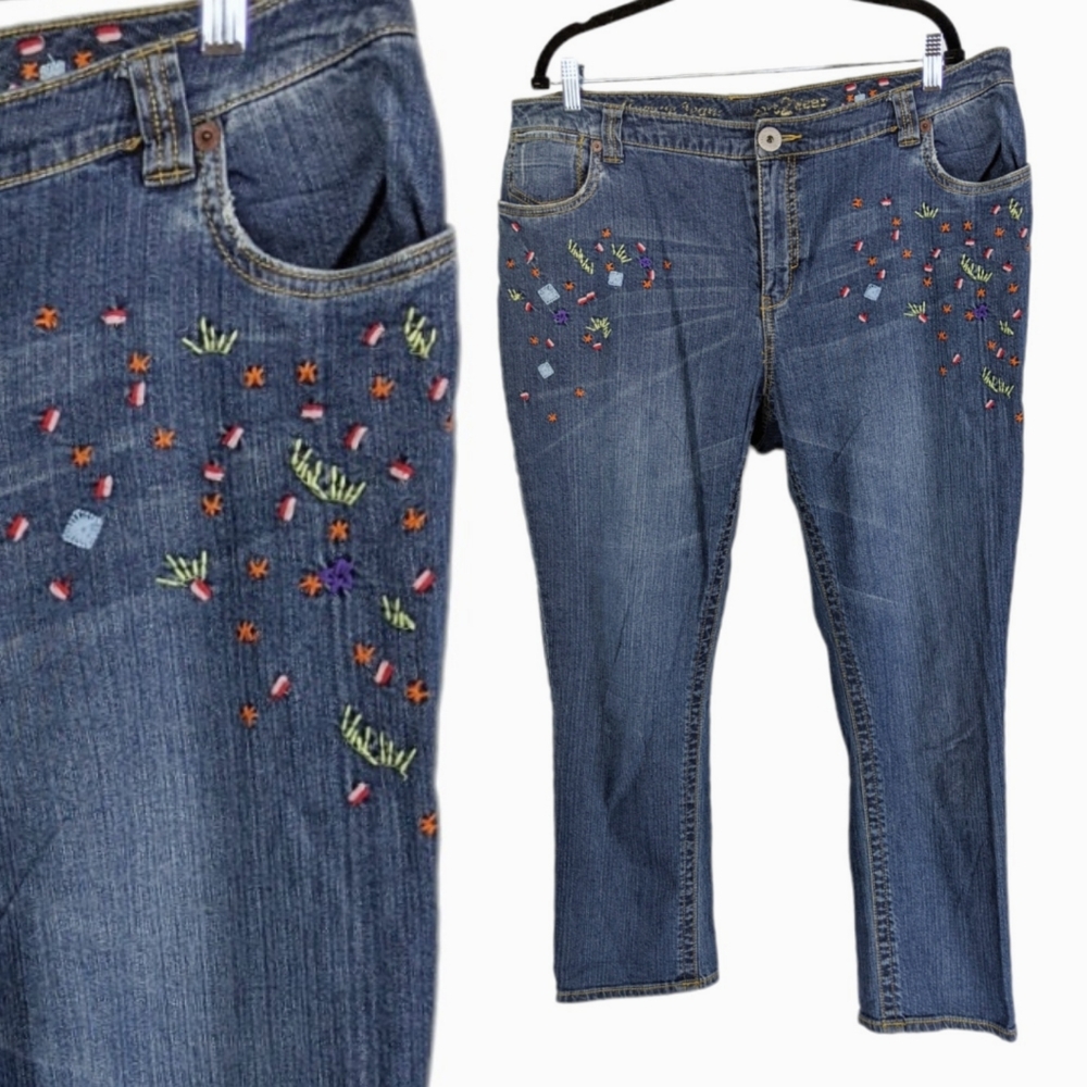 AVENUE JEANS Embroidered 'Art 2 Wear' Straight Leg Jeans Sz 18
